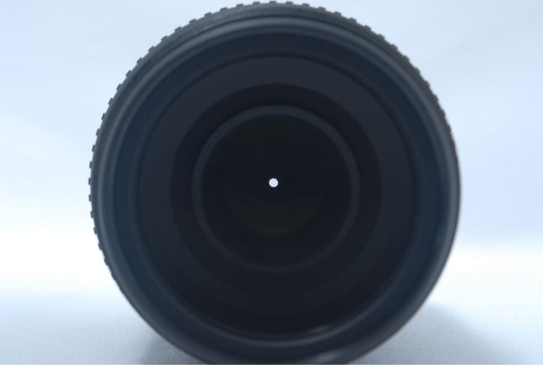 【外観極上美品】Nikon 望遠レンズ AF-S DX 55-300mm VR