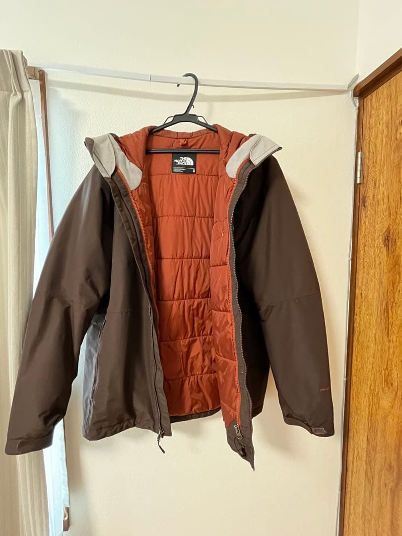 The North Face ブラウン マウンテンダウンパーカー