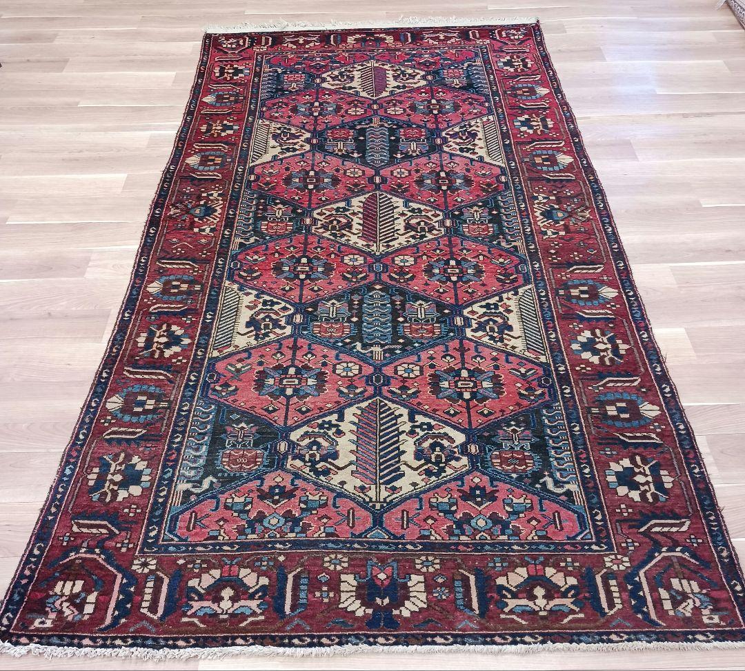 Y3071 バクティアリ産 ウール 手織絨毯 307×169㎝ トライバルラグ