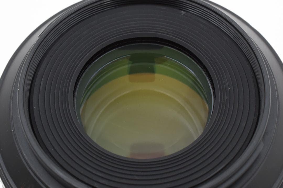 良品 ニコン AF-S DX MICRO 85 3.5 G ED VR M268