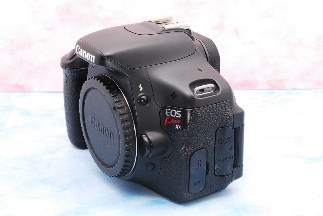 キャノン Kiss X5☆一眼レフカメラ☆初心者向け☆簡単操作☆バッグ付