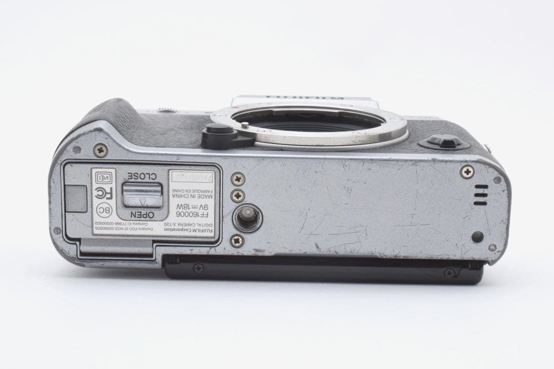 FUJIFILM X-T20 ミラーレスカメラ 本体