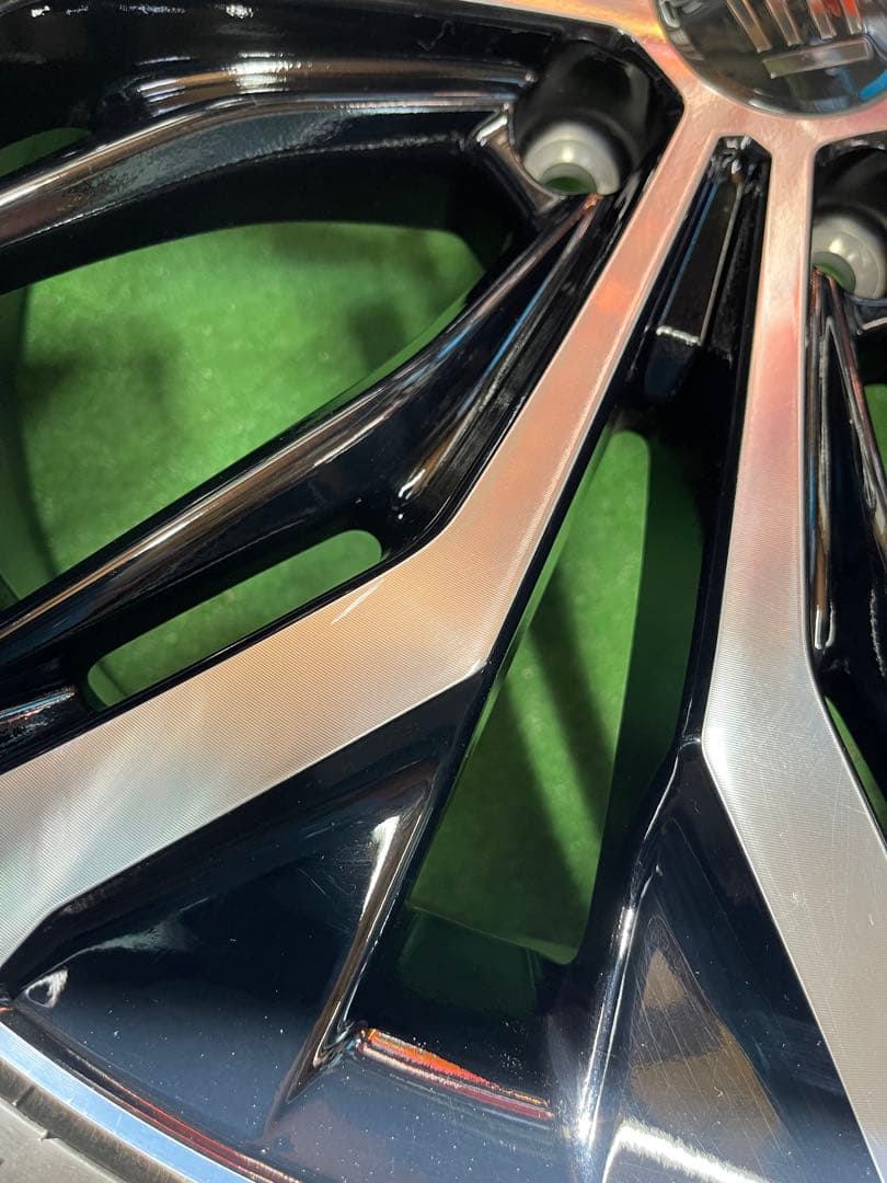 クラウンクロスオーバー　純正 19インチ 225/55R19 4本スタッドレス