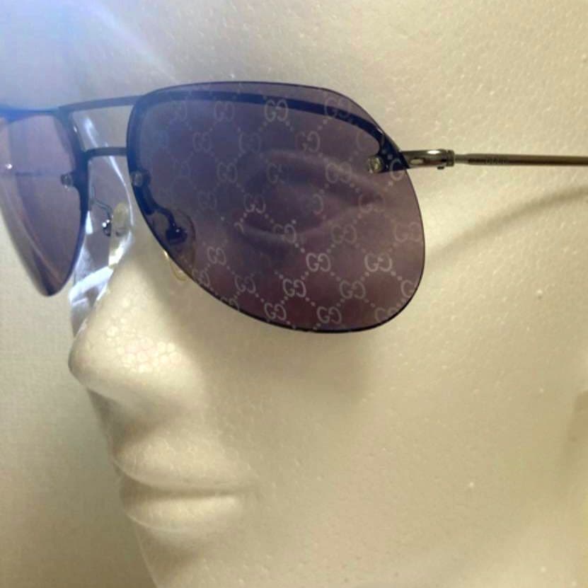 【美品/希少】グッチ GUCCI GG パープル サングラス メタルフレーム