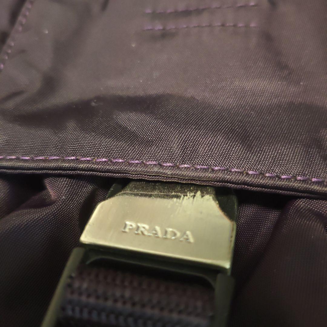 PRADA スマホショルダーバッグ
