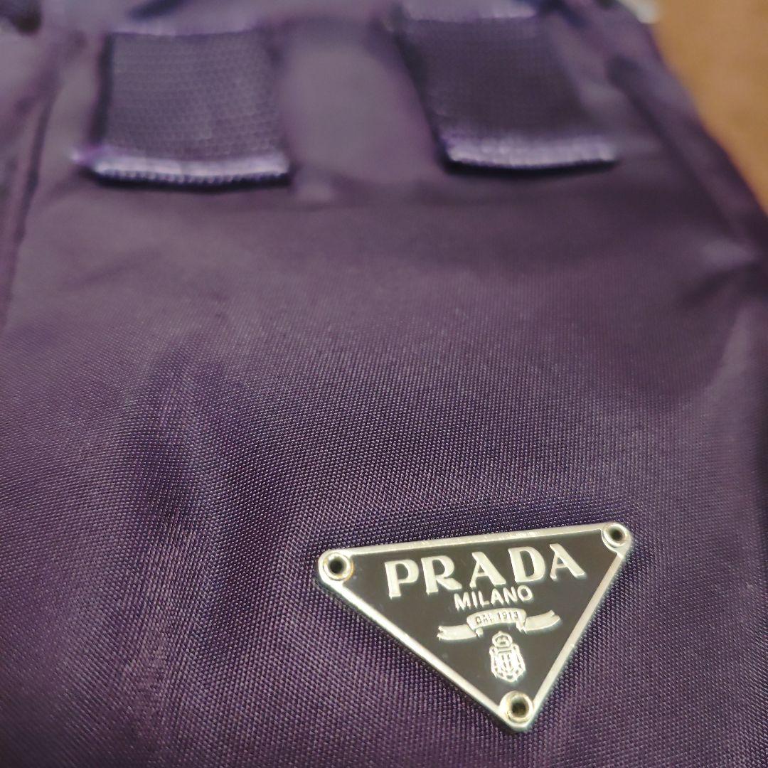 PRADA スマホショルダーバッグ