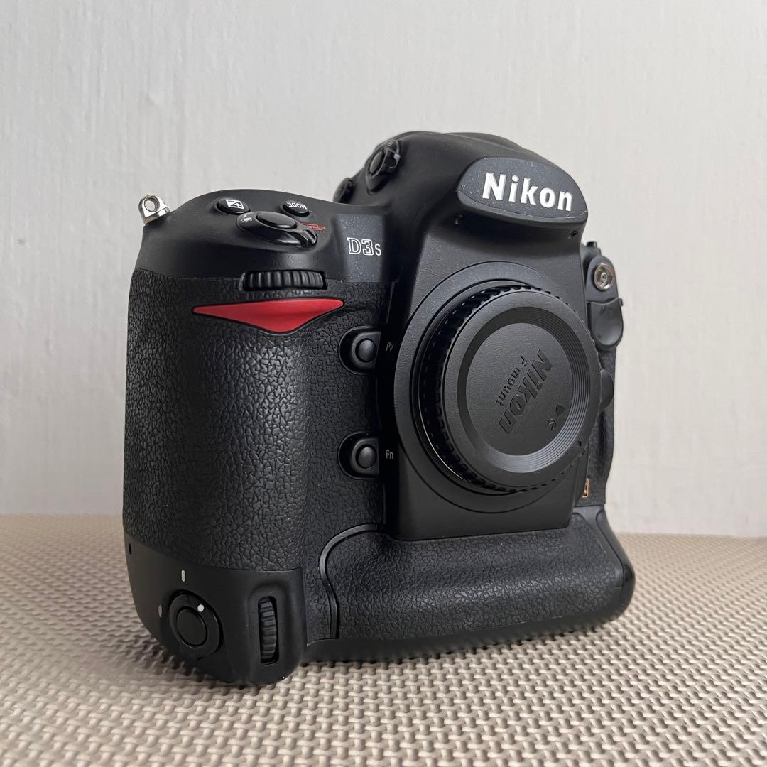 Nikon ニコン フルサイズ一眼レフ　D3S