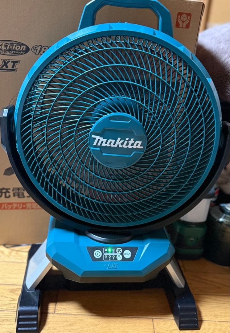 マキタ　扇風機　cf301dz サーキュレーター　18v