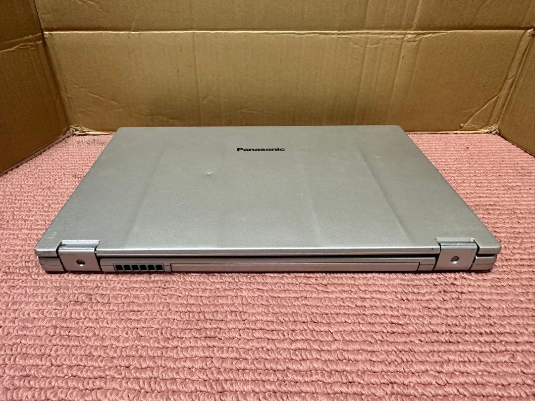 ヒロ　Panasonic CF-MX5 i5-6世代Office 付き