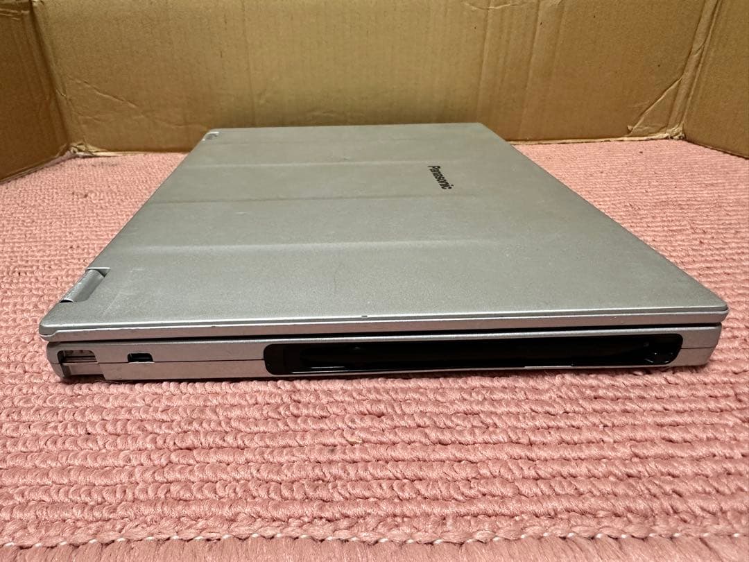 ヒロ　Panasonic CF-MX5 i5-6世代Office 付き