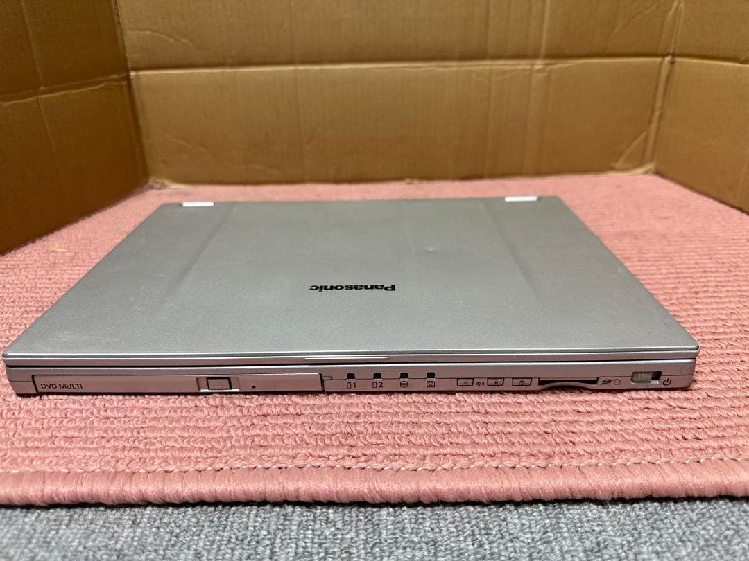 ヒロ　Panasonic CF-MX5 i5-6世代Office 付き