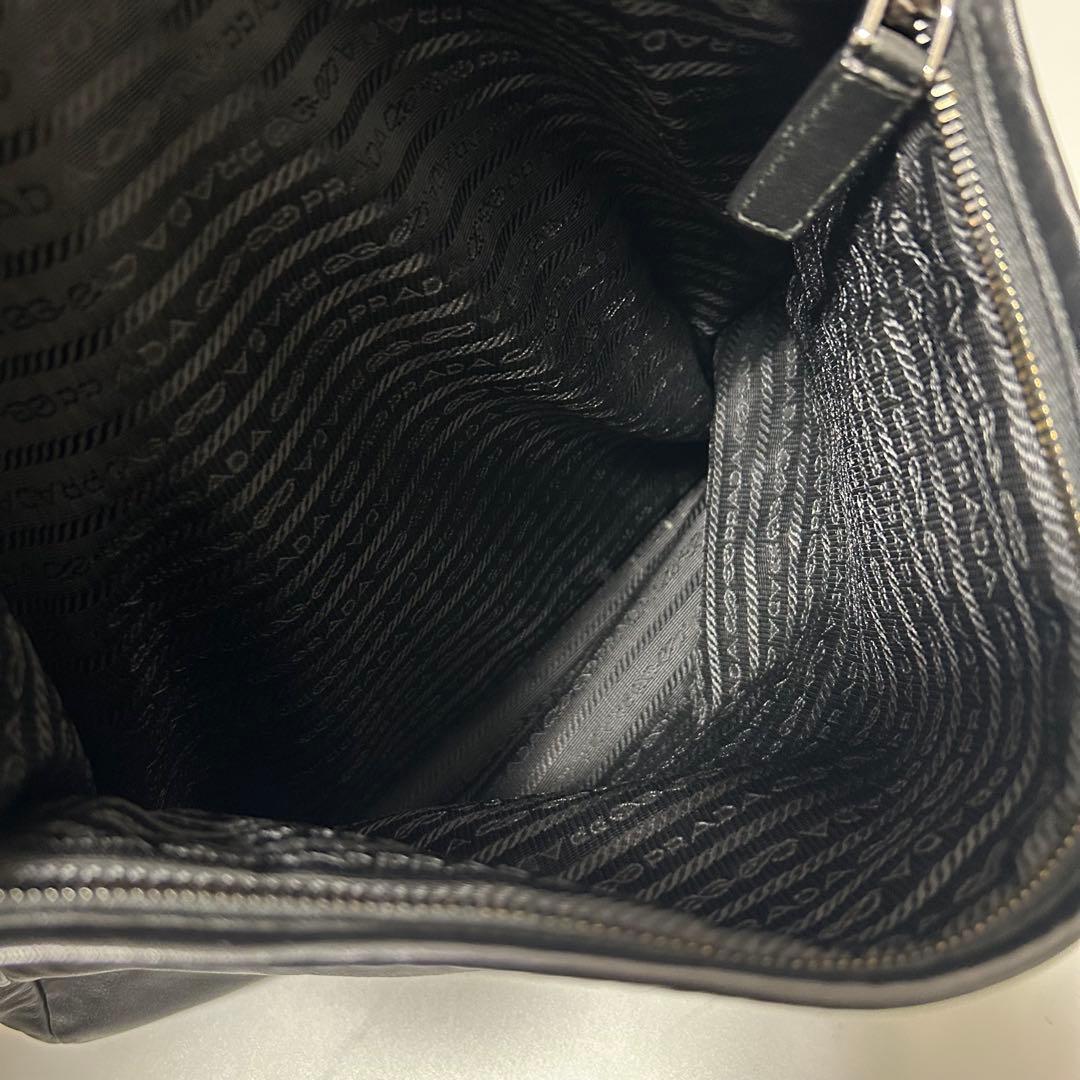 PRADA プラダ ハンドバッグ トートバッグ エンボスロゴ ブラックDMK専用