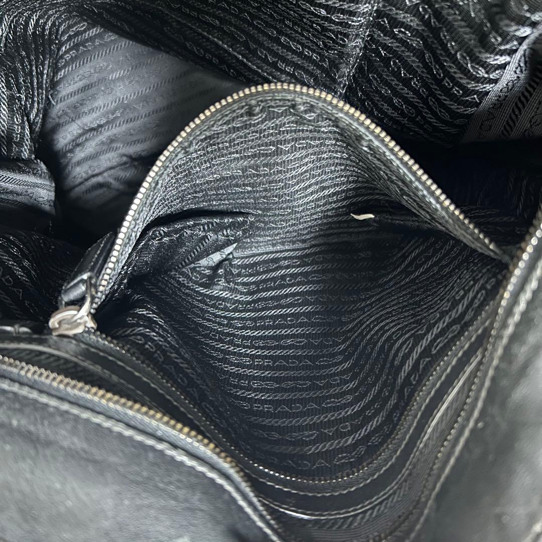 PRADA プラダ ハンドバッグ トートバッグ エンボスロゴ ブラックDMK専用