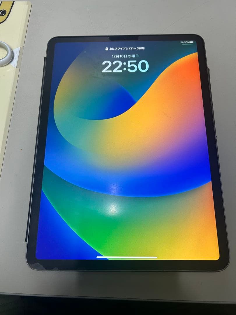 Apple iPad Pro 第4世代 WiFiモデル ケース付き