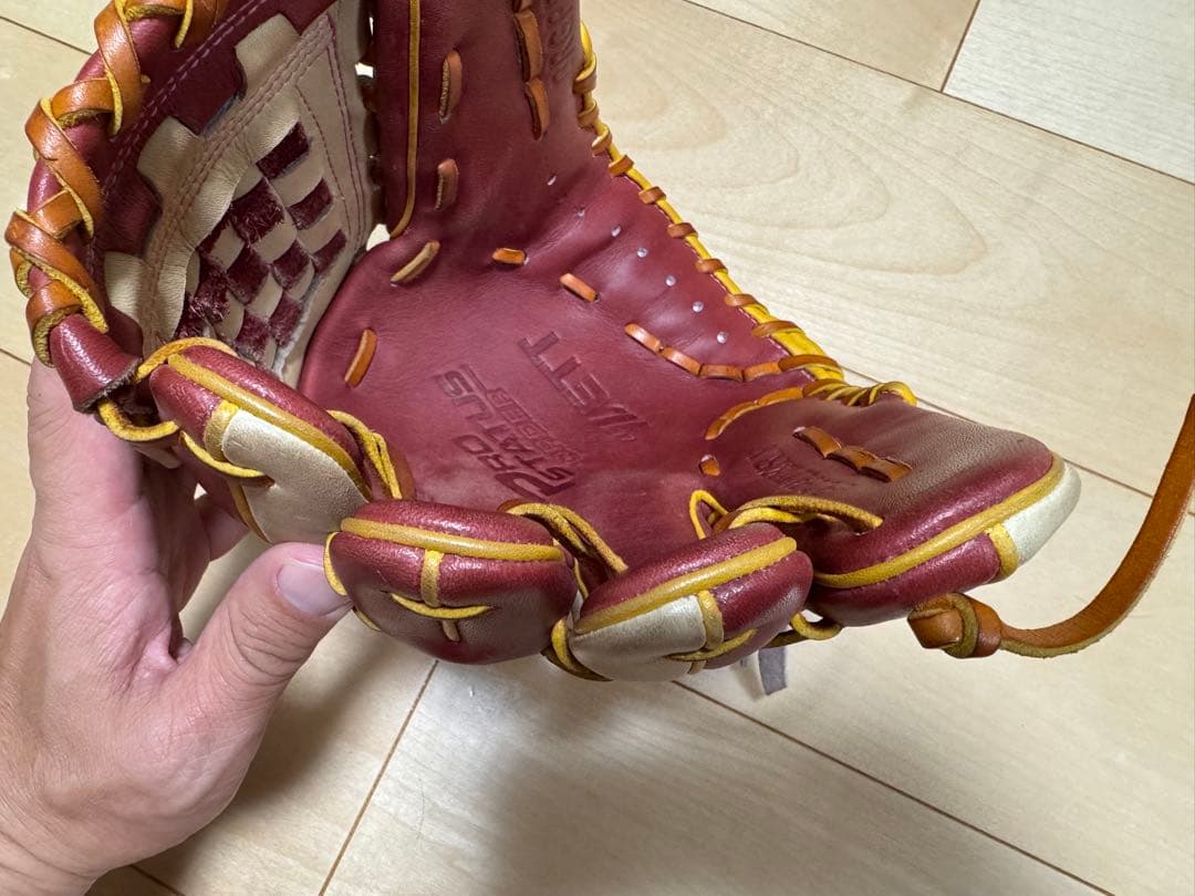 ZETT Pro Status 軟式オーダーグローブ 源田モデル　左投げ用