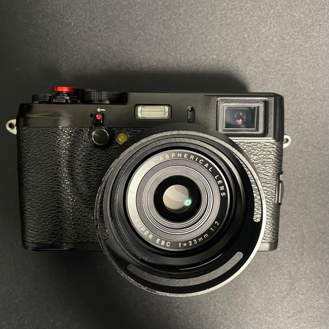 【値下げ中】FUJIFILM X100S ブラック S数9400回 美品