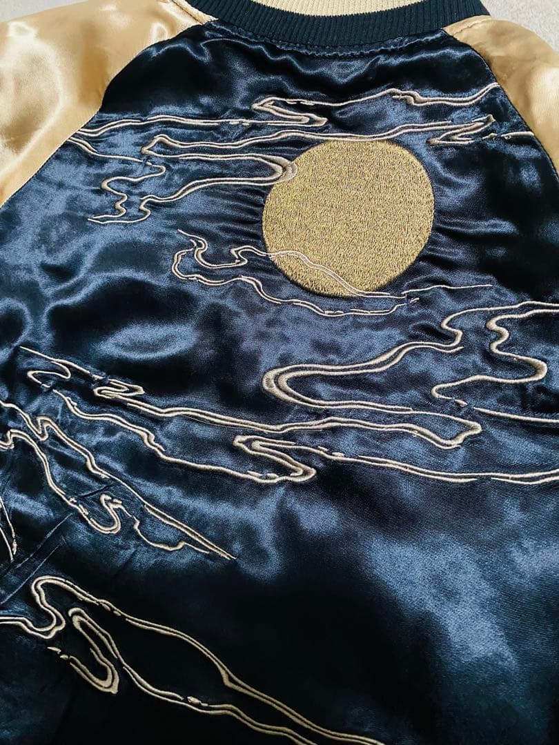 絡繰魂 美品 鶏 日本限定 スカジャン ２面用　レーヨン unisex