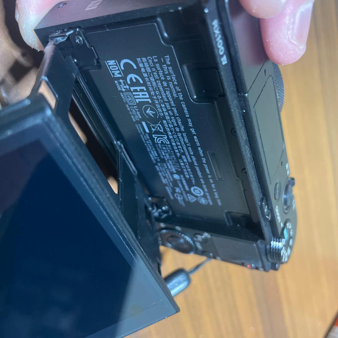 SONYサイバーショット DSC-RX100M4