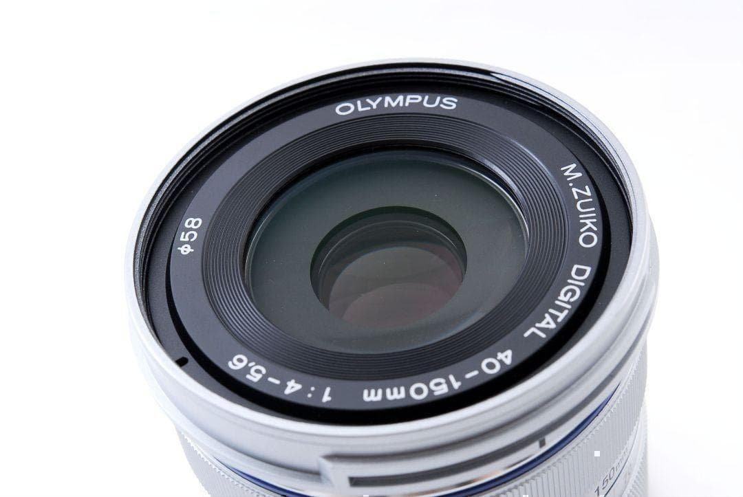 ほぼ新品❤旅行・スポーツに❤️ M.ZUIKO 40-150mm R シルバー