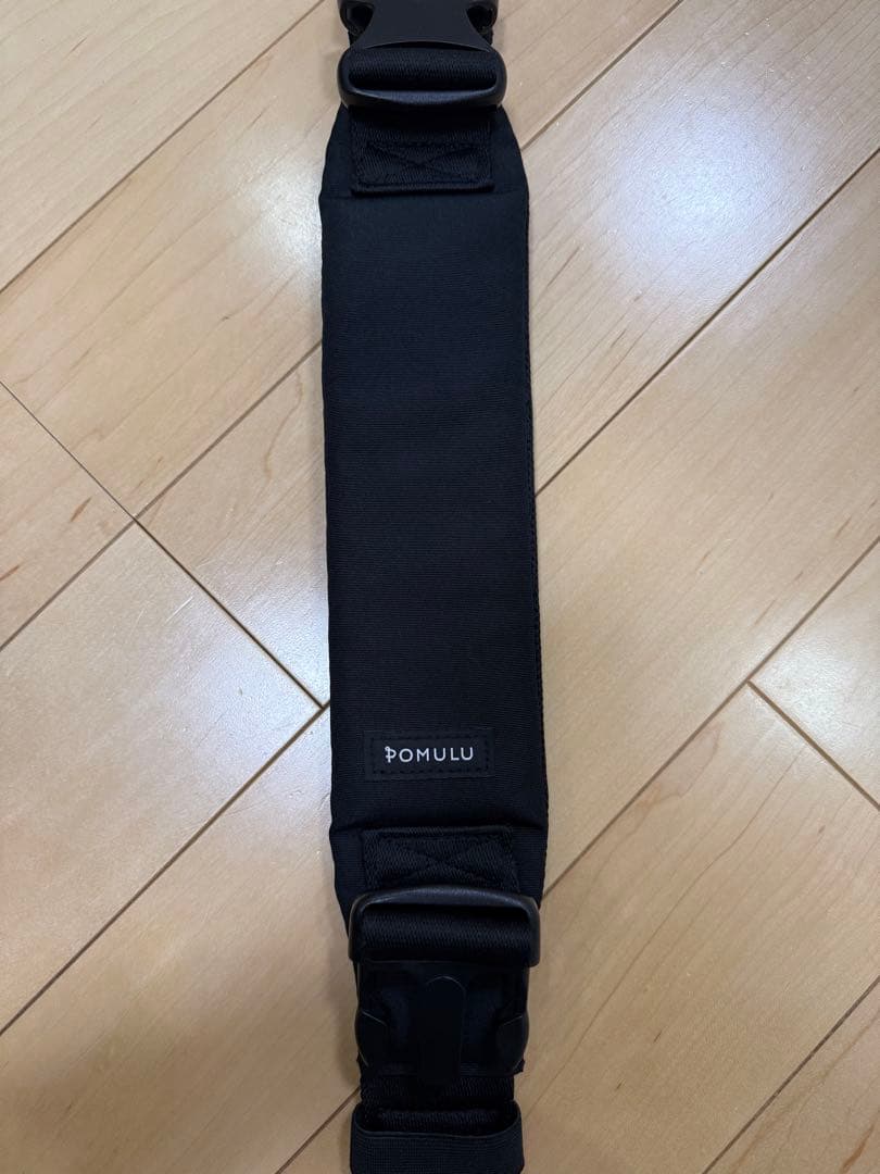 【美品】POMULU ポムル ヒップシート ブラック
