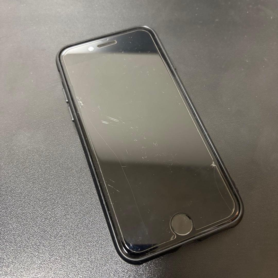 Apple iPhone SE 第二世代 64GB ホワイト SIMフリー