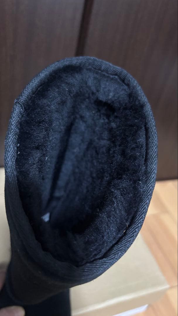 UGG ブラック ムートン　CLASSIC TALL II 8