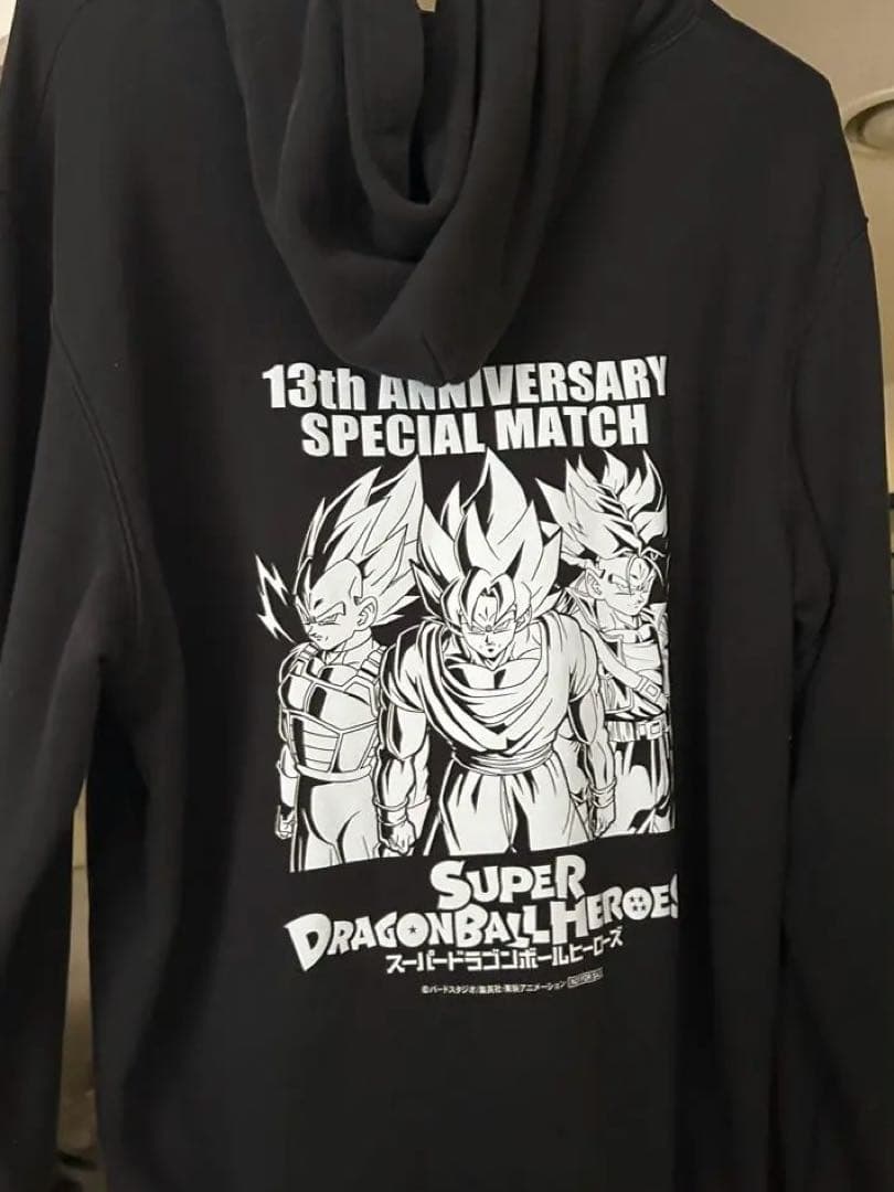 ドラゴンボールヒーローズ　限定　パーカー　Mサイズ