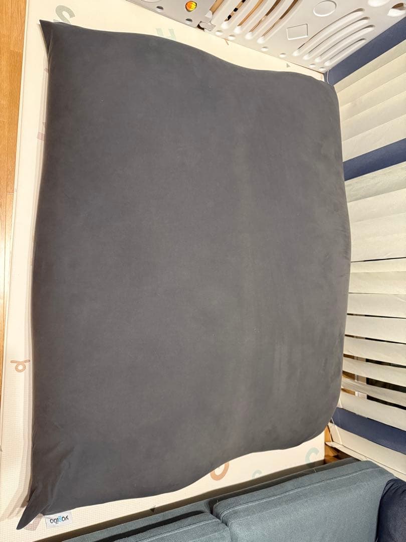 お引取限定(春日井市) Yogibo Giga Max(ヨギボー ギガマックス)