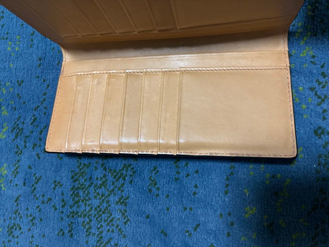 大峽製鞄(おおばせいほう)コードバン長財布(ブラック)