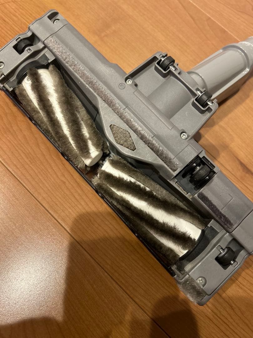 【グルグル】Panasonic コードレス掃除機　MC-SB52K