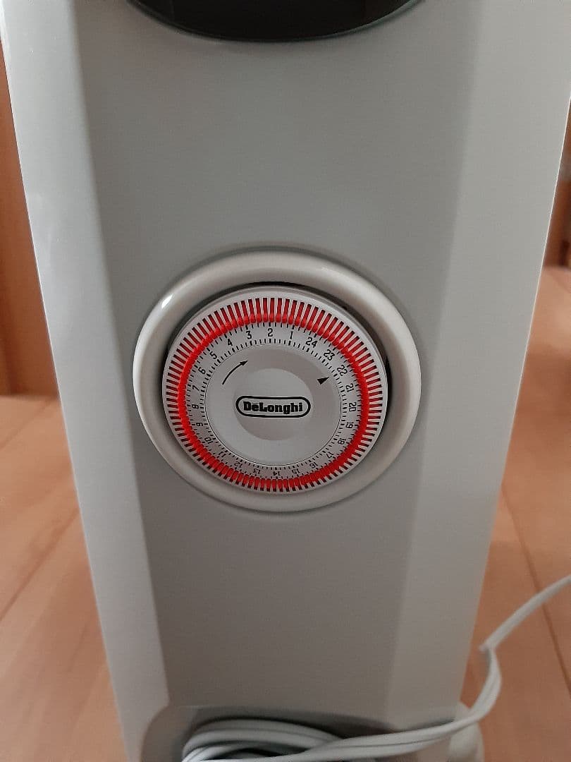 デロンギ　オイルヒーター　美品