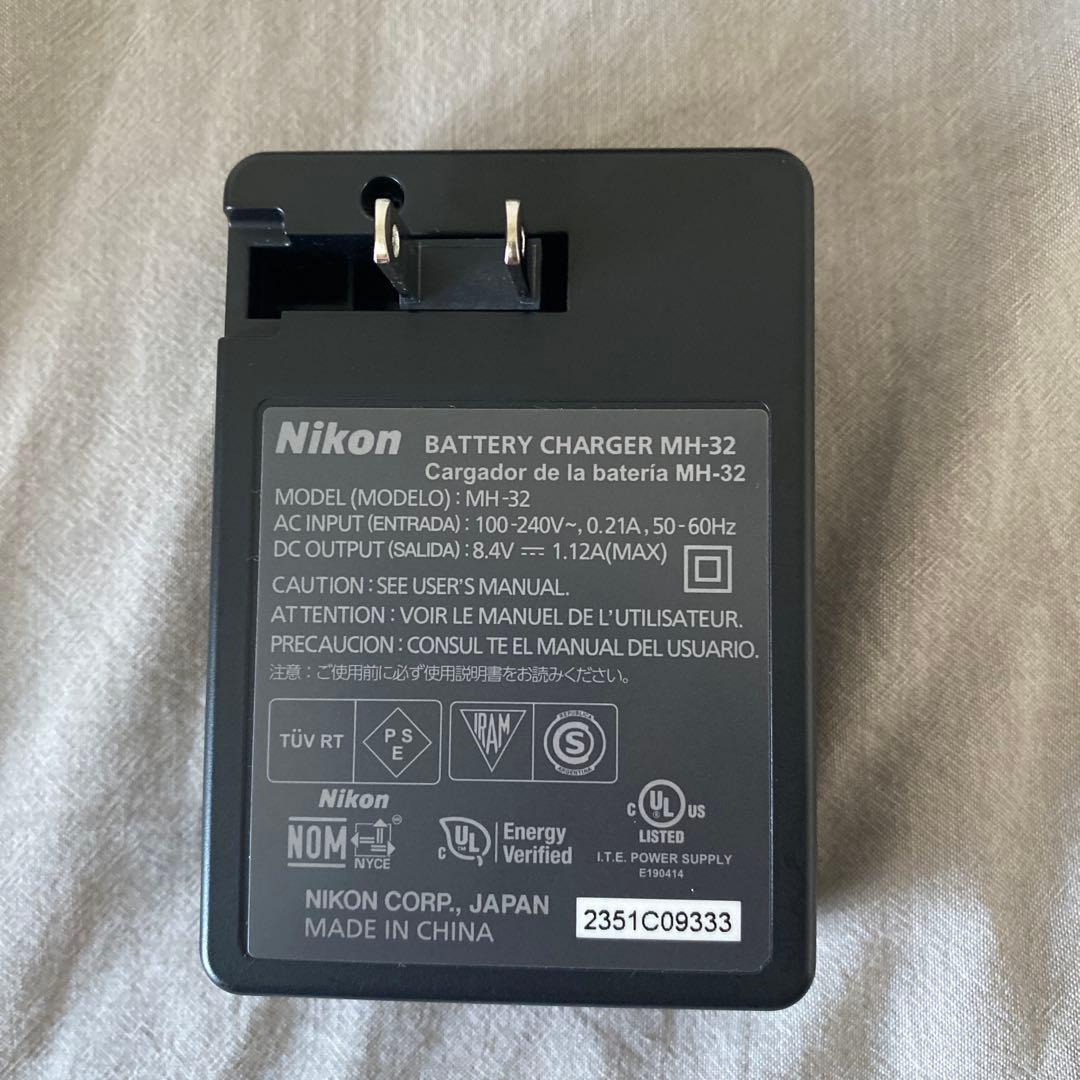 Nikon Z fc ミラーレス一眼 カメラセット