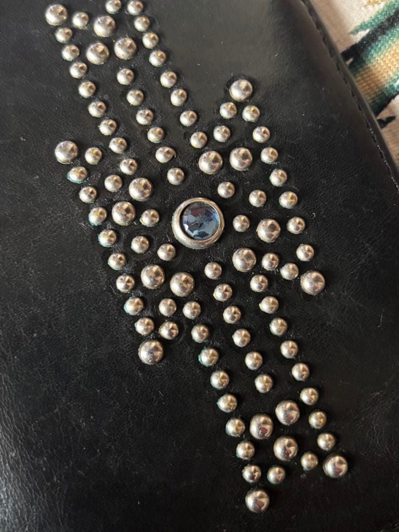 HTCミディアムウォレット財布 レアブラックサファイアネイティブレザー財布黒