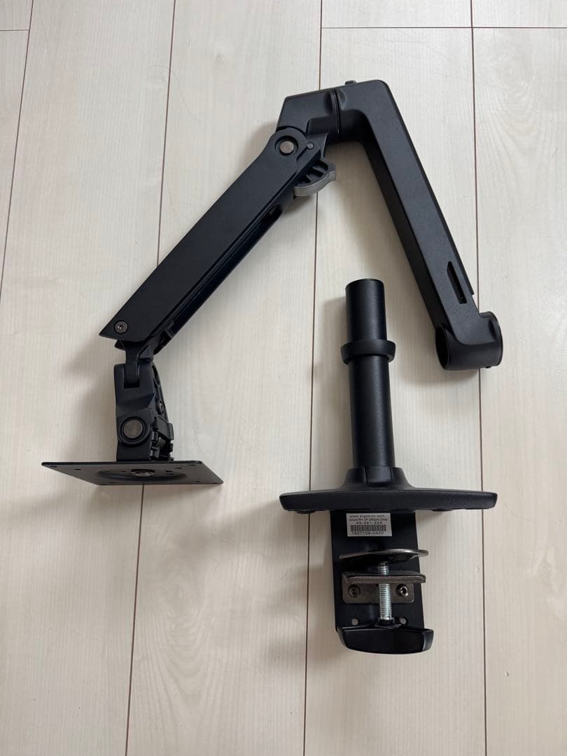 モニターアーム ブラック アーティキュレーティング