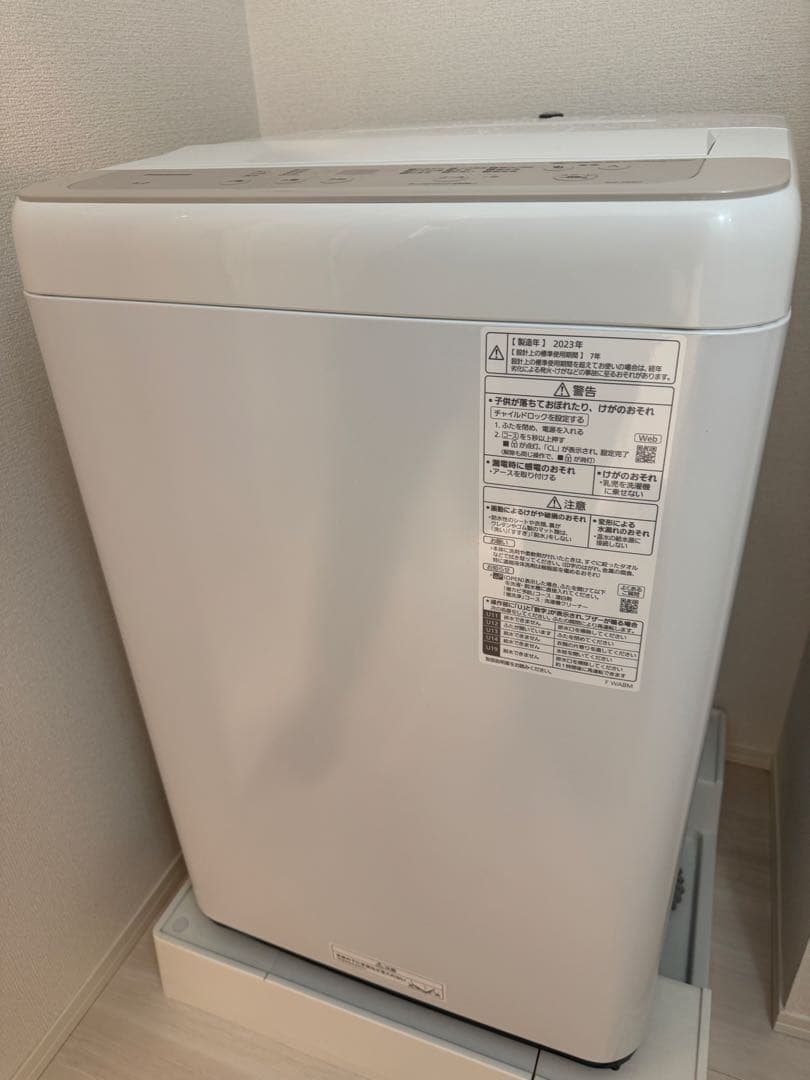2023年製 パナソニック 6kg洗濯機 インバーター NA-F6B2 凹みあり