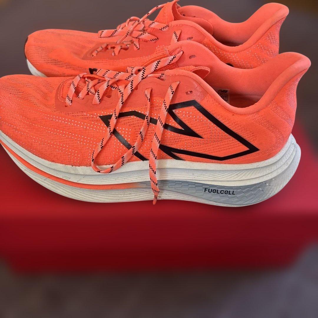 スパイク・シューズ New Balance FuelCell SuperComp Trainer