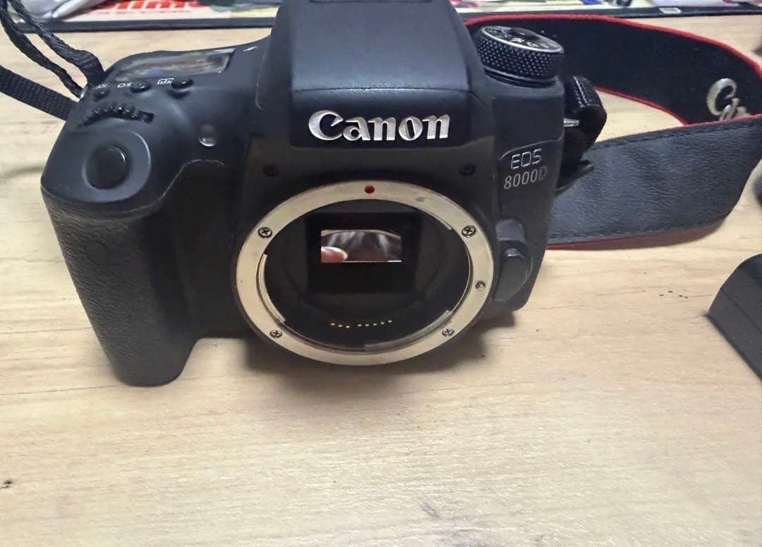 Canon EOS 8000D デジタル一眼レフ