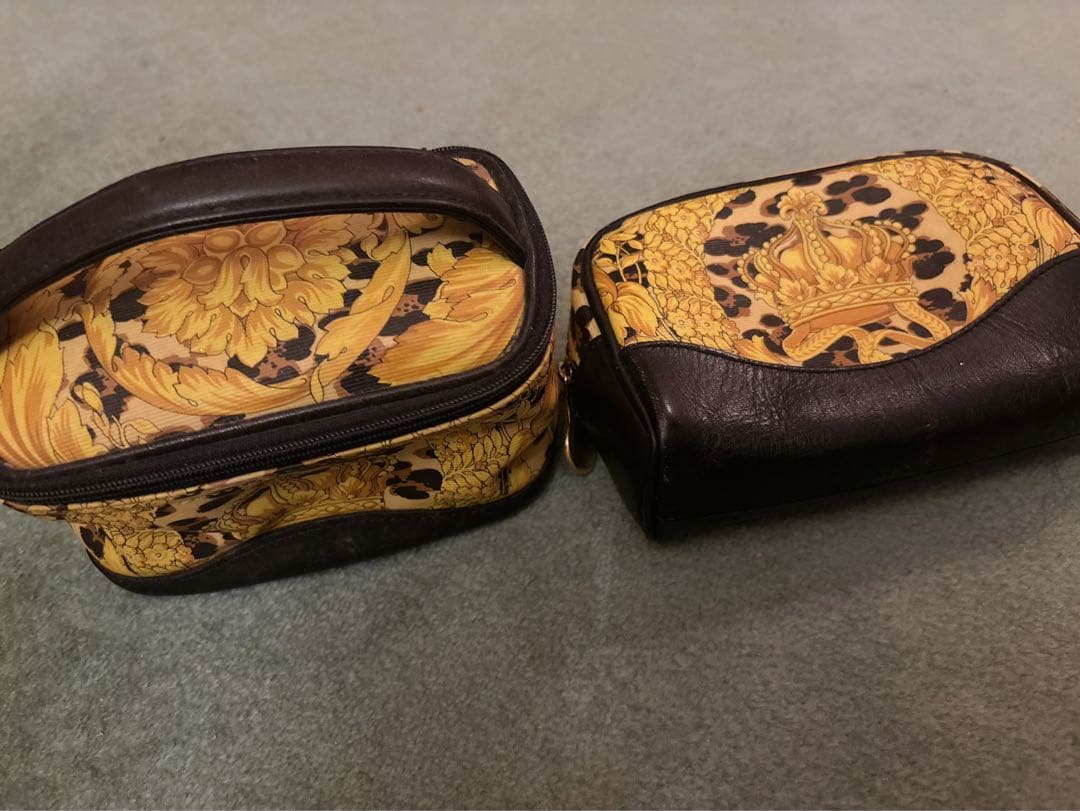 美品♡VERSACE♡ヴェルサーチバニティバッグ＆ポーチ2点セット