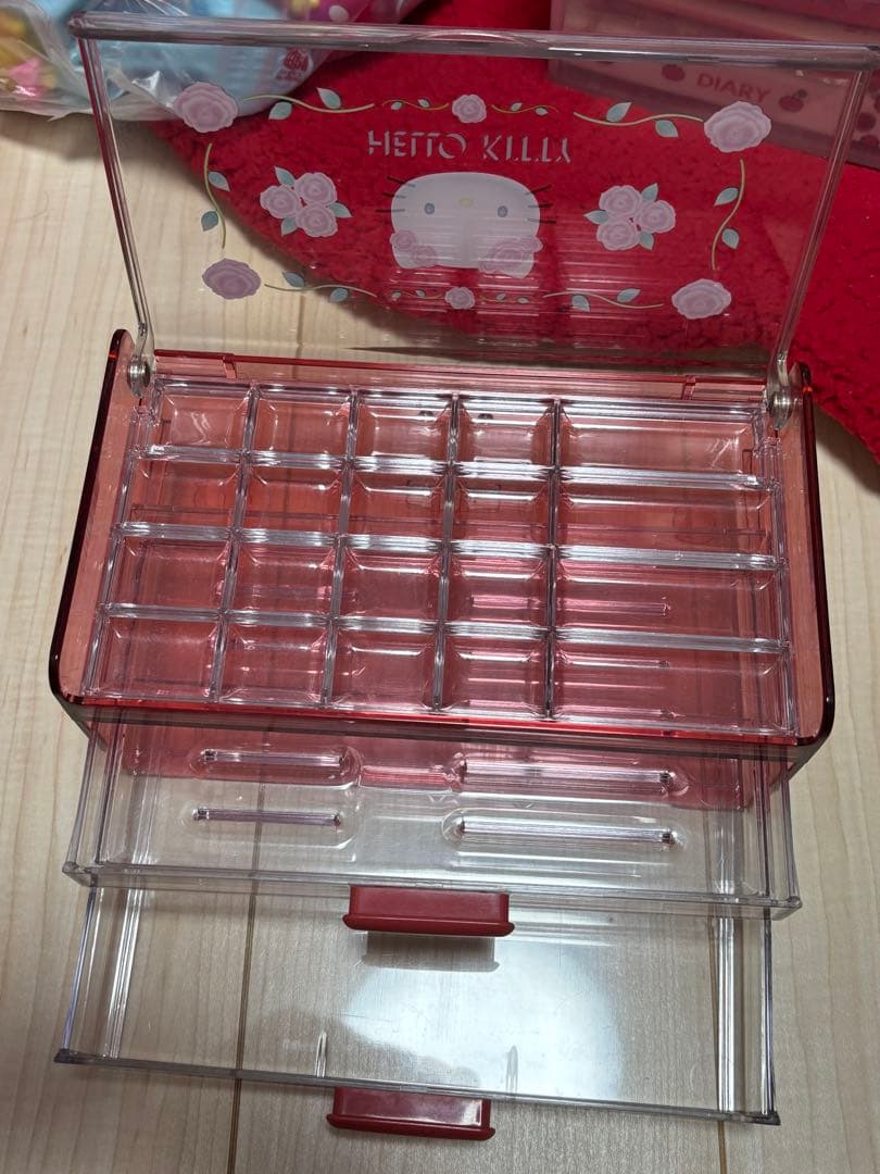 当時物 ハローキティ アクセサリーケース３段 クリアピンク 薔薇キティ
