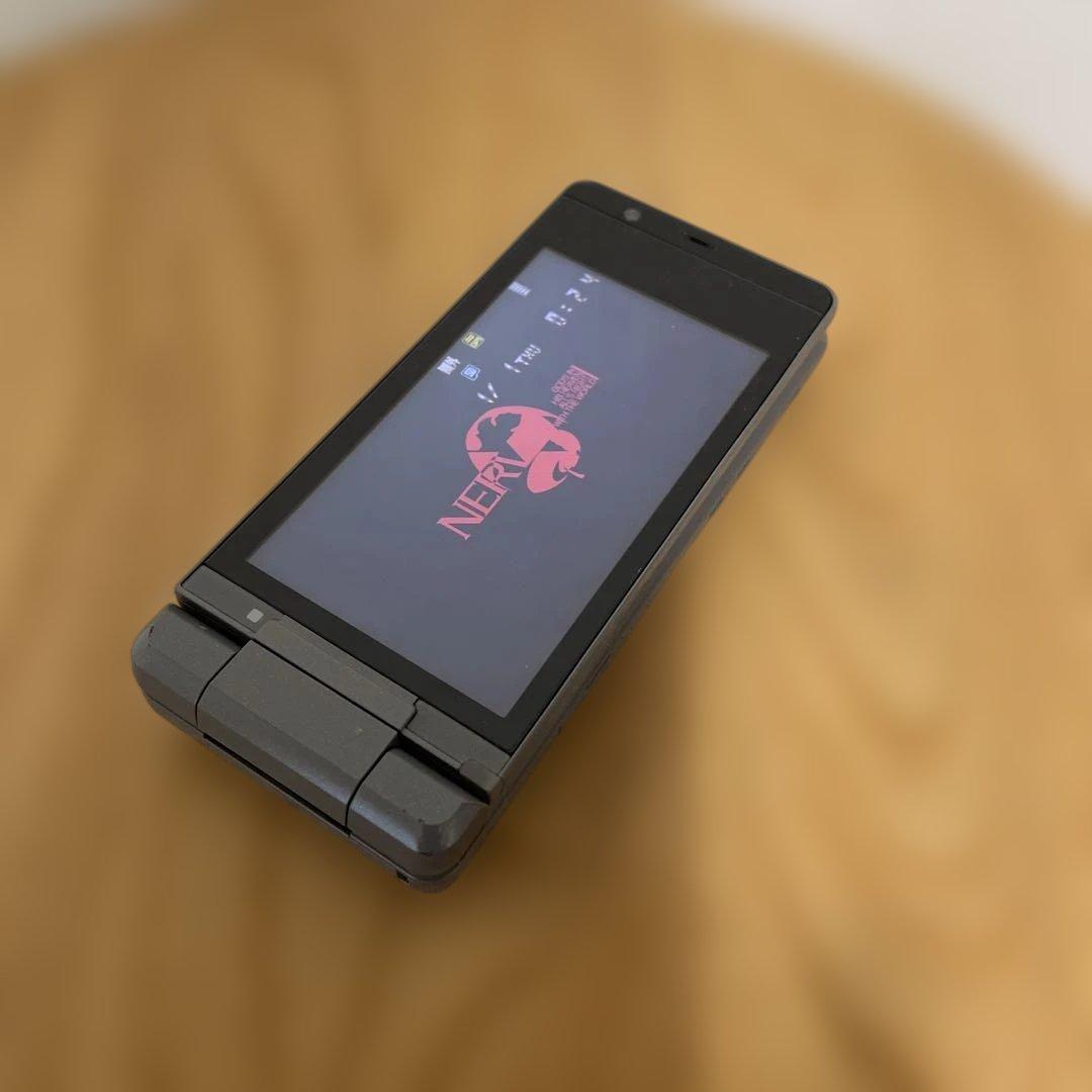 エヴァンゲリオン携帯電話　SH-06A NERV