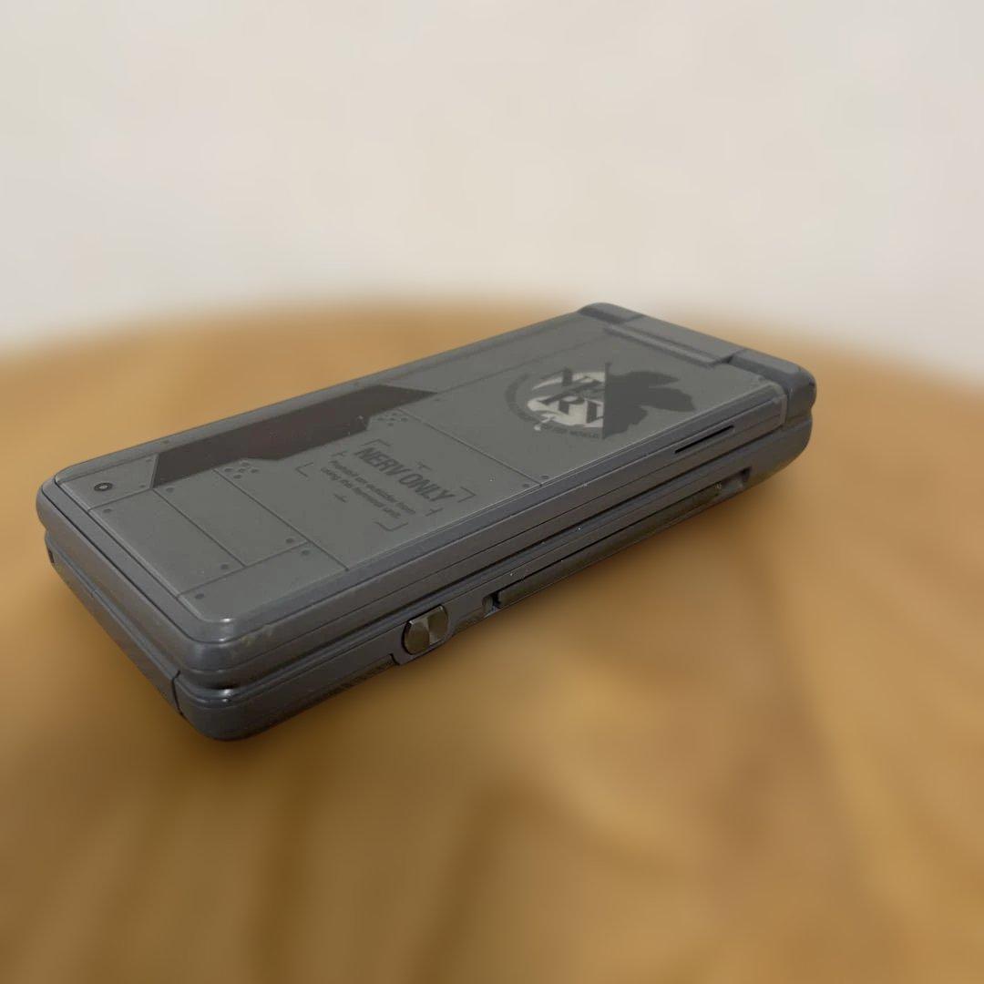 エヴァンゲリオン携帯電話　SH-06A NERV