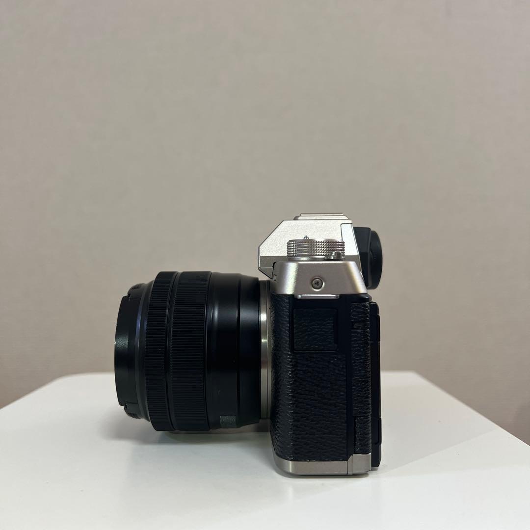 FUJIFILM X-T100 レンズキット [シャンパンゴールド]