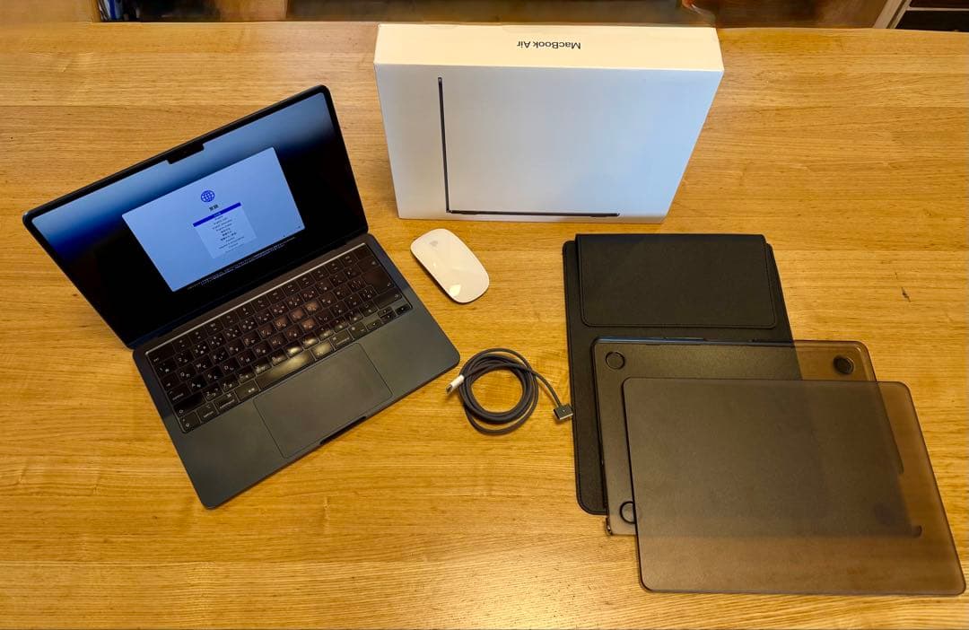 MacBookAir M2 13in 16GB 256GB ミッドナイト