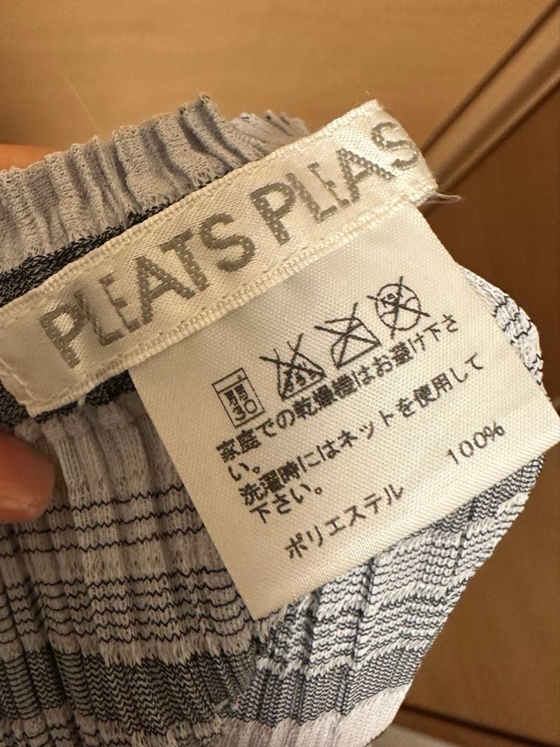 pleats please プリーツスカート