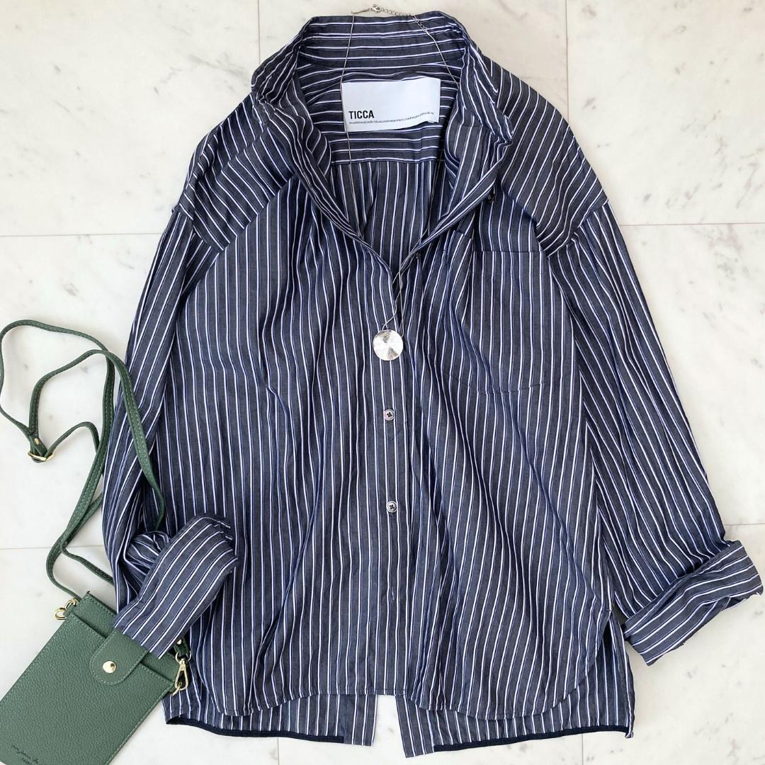 ティッカ　TICCA SOMELOS バックスリットストライプシャツ　ネイビー