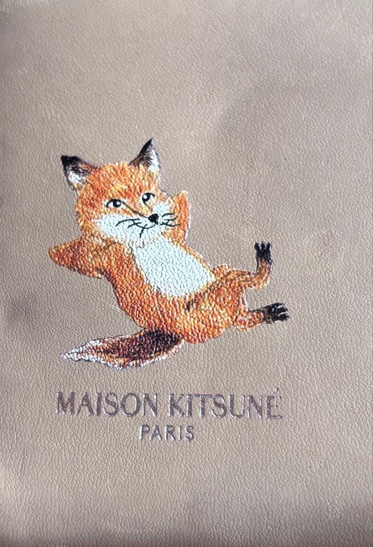 MAISON KITSUNE ベージュ 長財布