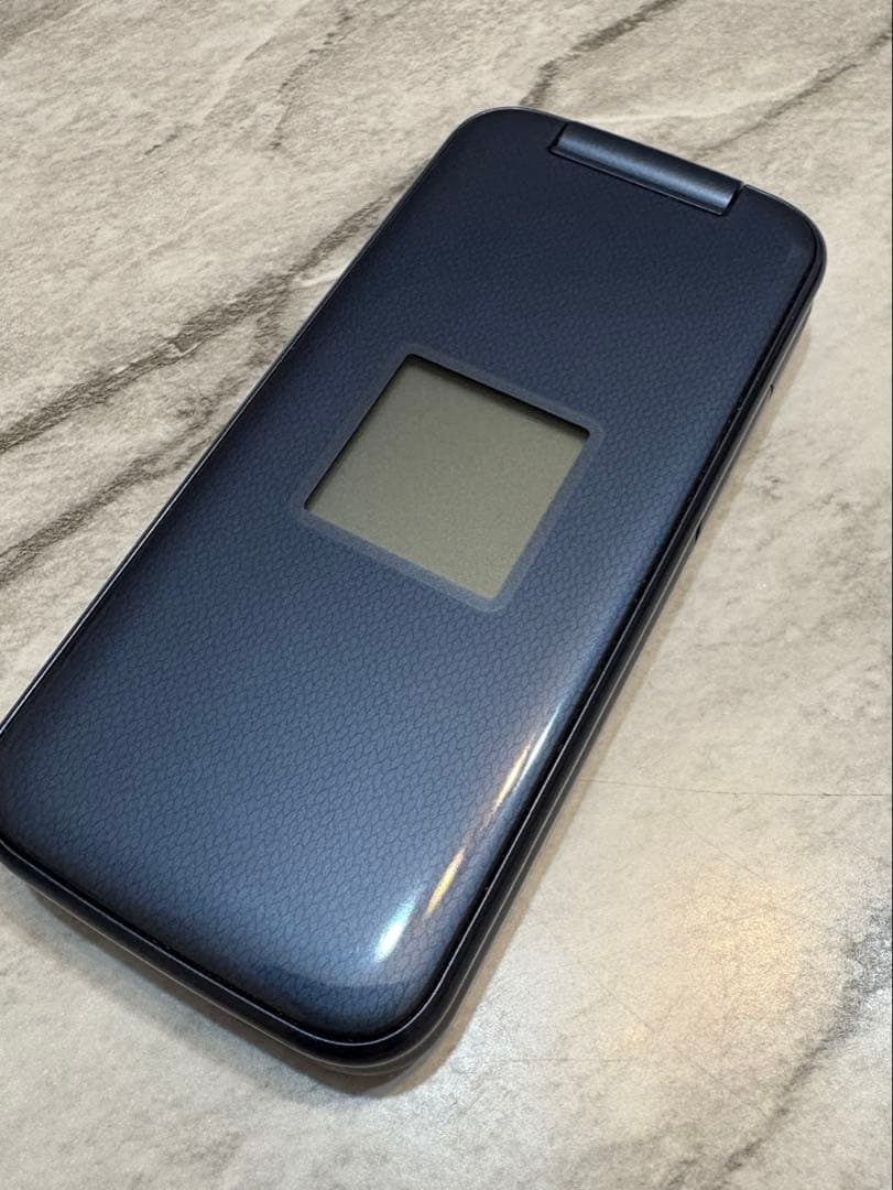 ドコモ らくらくホン F-01M