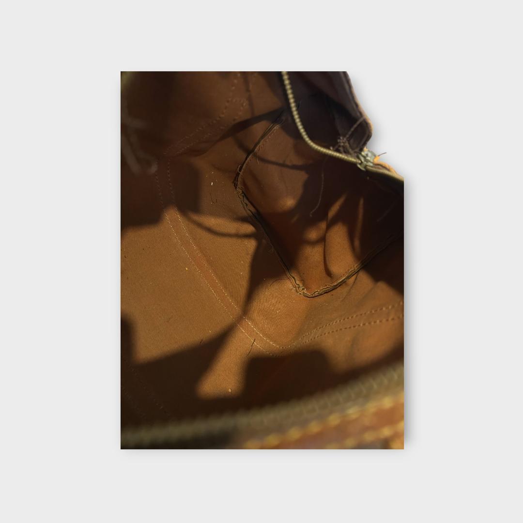 ルイヴィトン サックスープル35 モノグラム　ハンドバッグ　ボストンバック