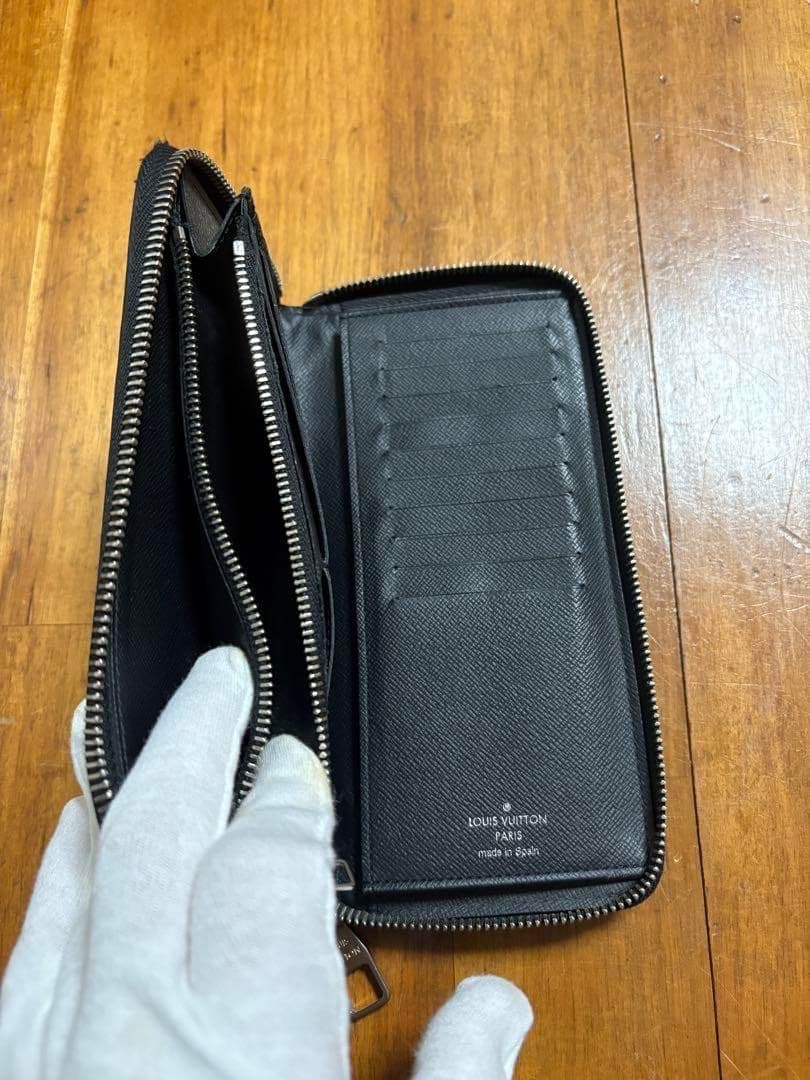 【中古・美品】 LOUIS VUITTON ルイ・ヴィトン( 長財布）正規店購入