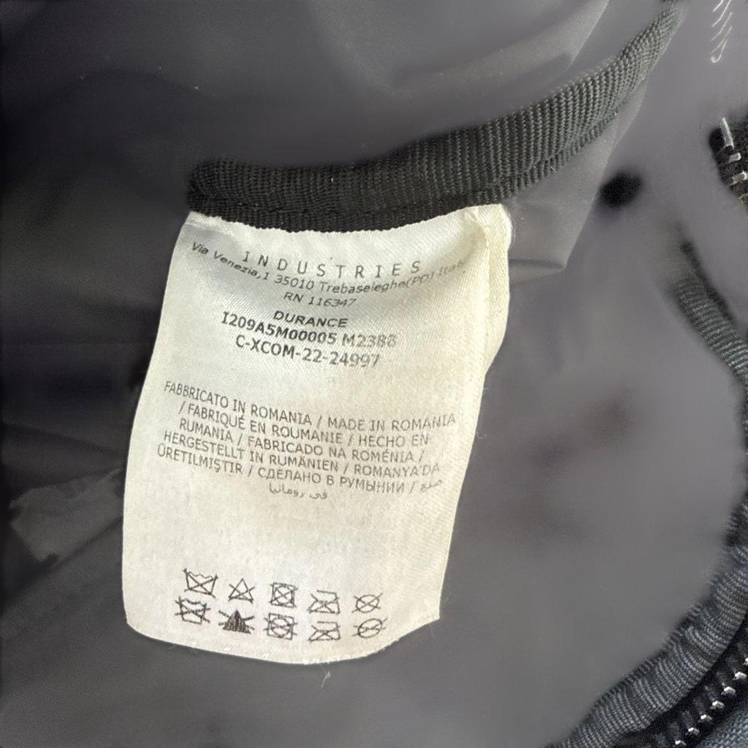 モンクレール　ウエストポーチ　ボディバッグ　黒　メンズ　巾着袋付き